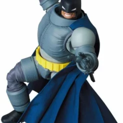 Batman The Dark Knight Returns MAFEX No.146 Armored Batman 12 Batman The Dark Knight Returns MAFEX No.146 Armored Batman -Bandai Sales 135f29fd 94ef 4b4a aac3 e6d77d222714