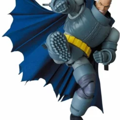 Batman The Dark Knight Returns MAFEX No.146 Armored Batman 15 Batman The Dark Knight Returns MAFEX No.146 Armored Batman -Bandai Sales 1932af4b de06 43e5 bf8d cd69b7a722dc