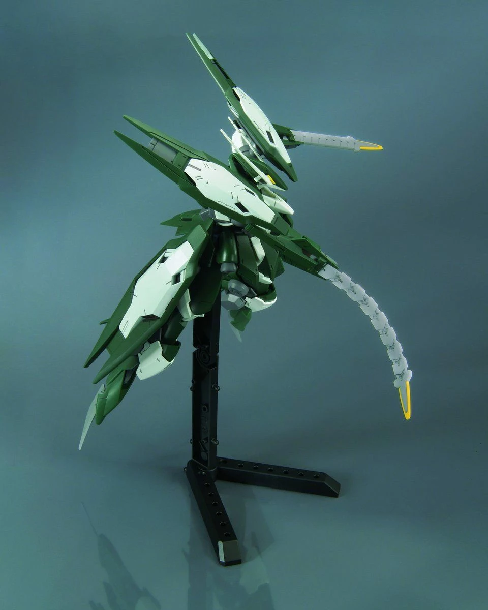 Bandai HG 1/144 Reginlaze Julia 3 Bandai HG 1/144 Reginlaze Julia - Image 3