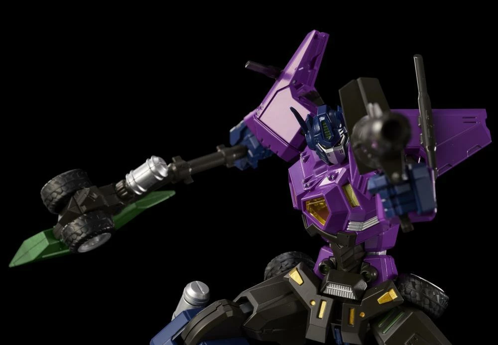 Bandai Transformers Furai 07 Shattered Glass Optimus Prime (Attack Mode) Model Kit 4 Bandai Transformers Furai 07 Shattered Glass Optimus Prime (Attack Mode) Model Kit - Image 4