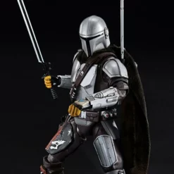 Bandai The Mandalorian (Beskar Armor) 1/12 Scale Model Kit