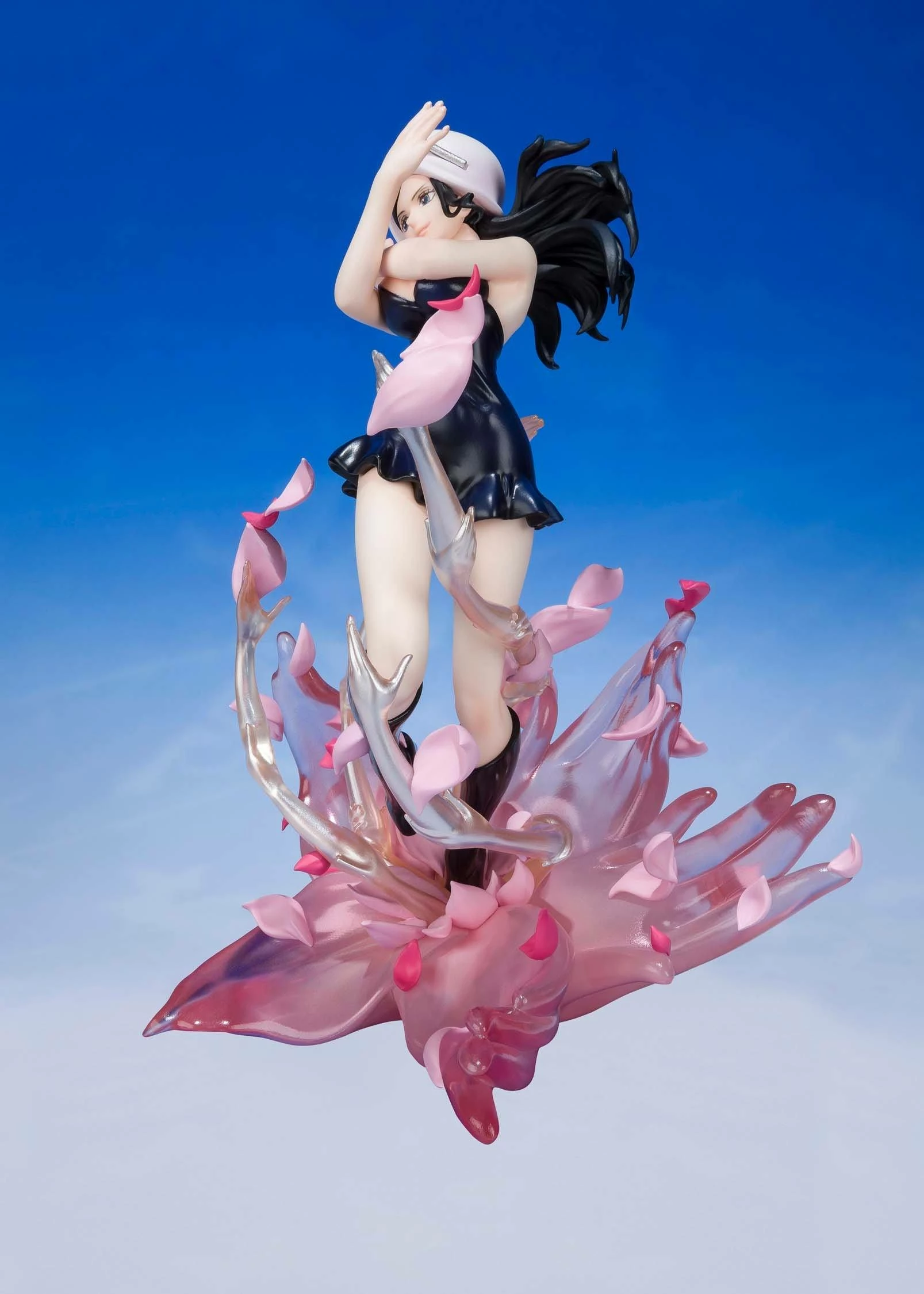 Nico Robin -Mil Fleur Campo De Flores- "One Piece", Bandai FiguartsZero 4 Nico Robin -Mil Fleur Campo De Flores- "One Piece", Bandai FiguartsZero - Image 4