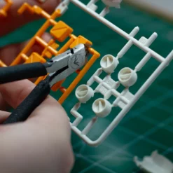 USAGS Single Blade Nipper 2.0 17 USAGS Single Blade Nipper 2.0 -Bandai Sales MG 0498