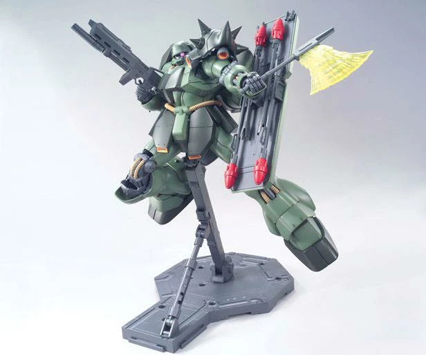Bandai MG 1/100 Geara Doga 4 Bandai MG 1/100 Geara Doga - Image 4