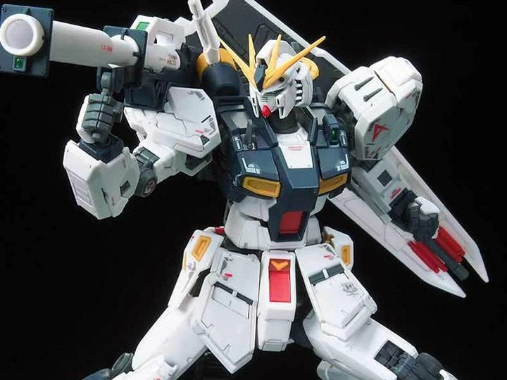 Bandai RG 1/144 #32 RX-93 Nu Gundam 1 Bandai RG 1/144 #32 RX-93 Nu Gundam
