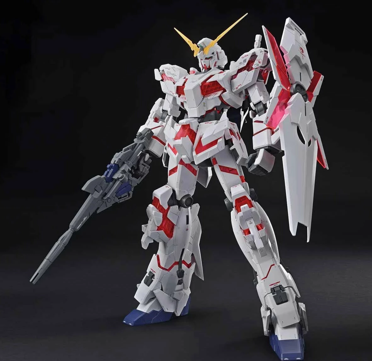 Bandai Mega Size 1/48 Unicorn Gundam (Destroy Mode) 3 Bandai Mega Size 1/48 Unicorn Gundam (Destroy Mode) - Image 3